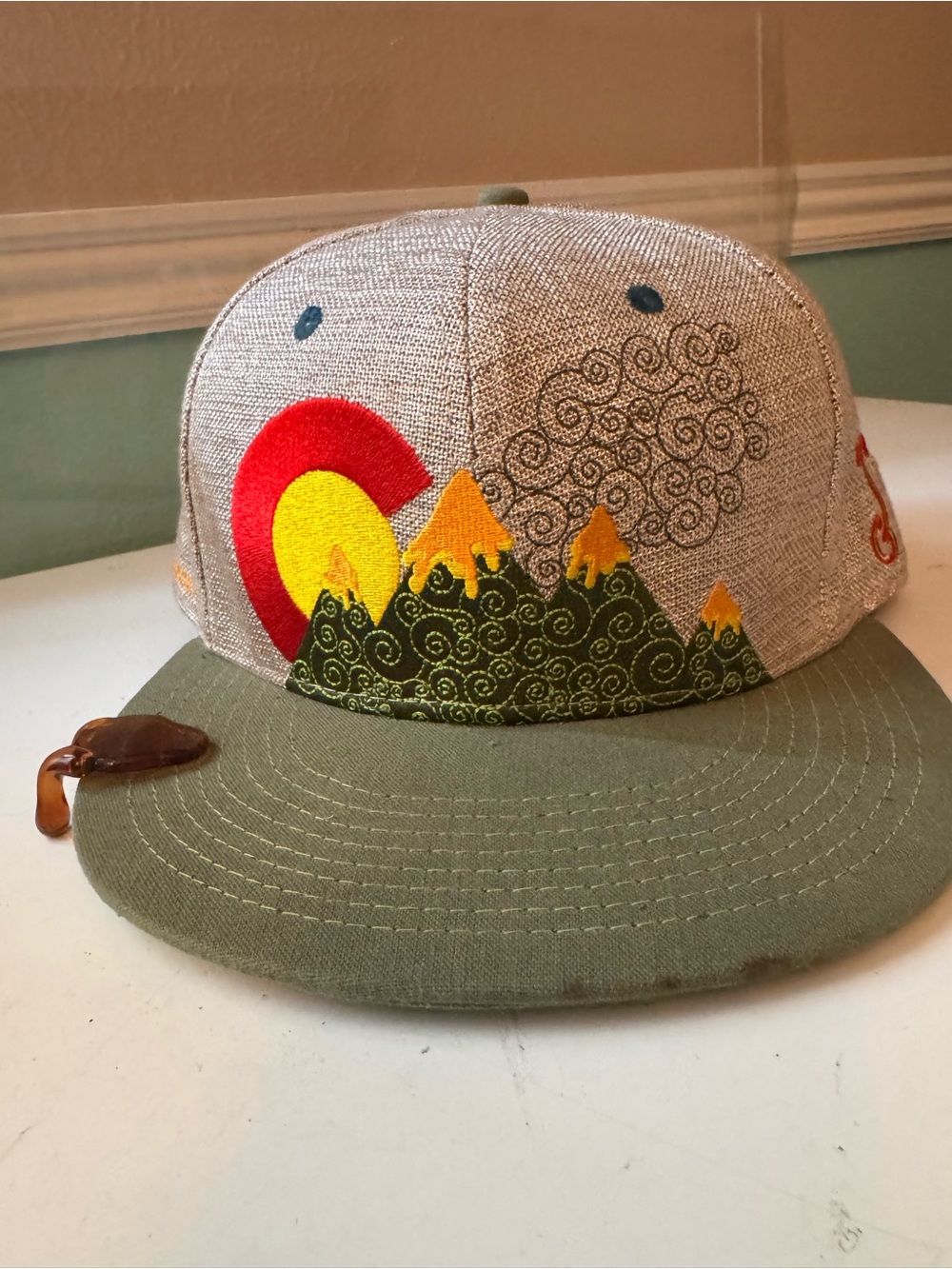 Colorado Mountain “Dab the Rockies” Snapback Hat - Olive/Gray